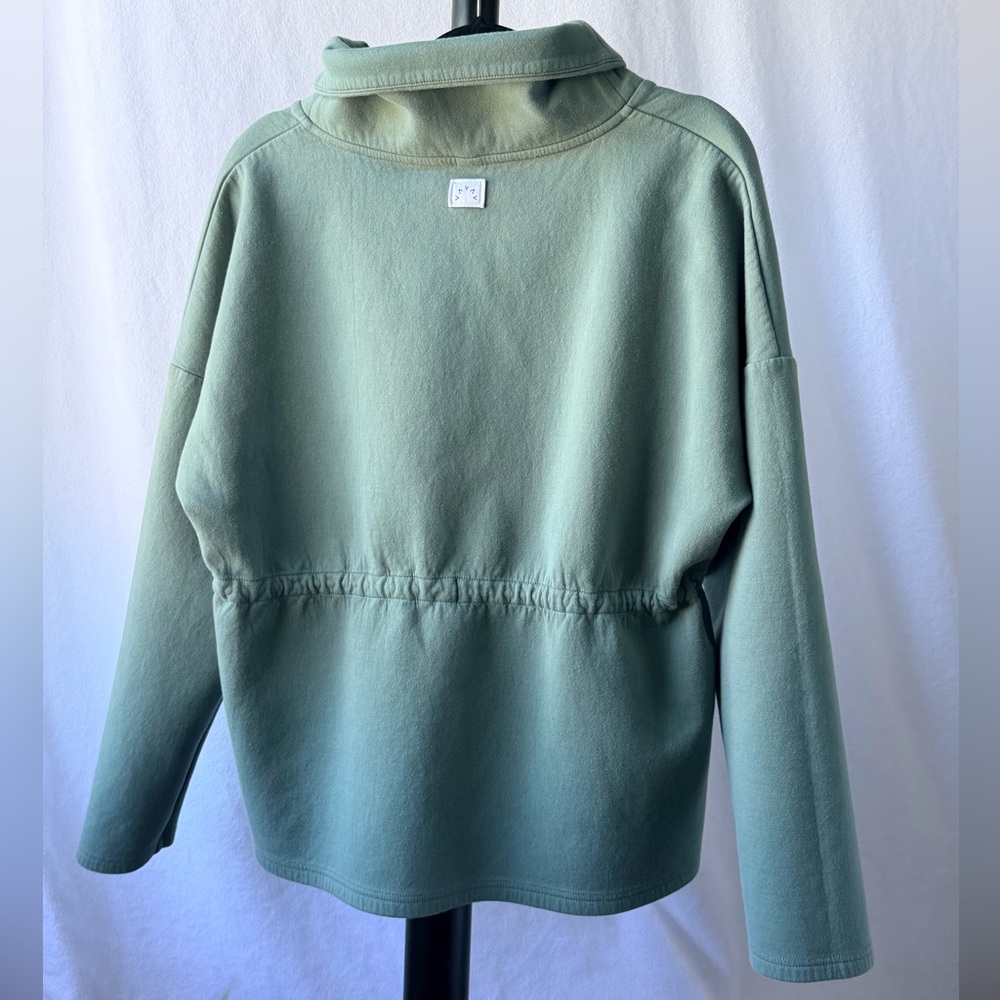 Varley Sage Green Pullover Medium - image 4